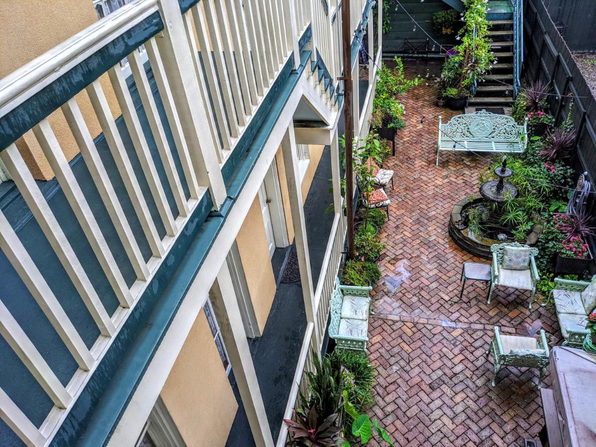 Parisian Courtyard Inn New Orleans Dış mekan fotoğraf